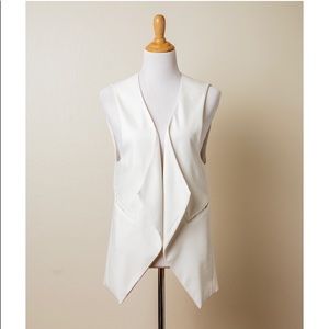 Vest with pockets